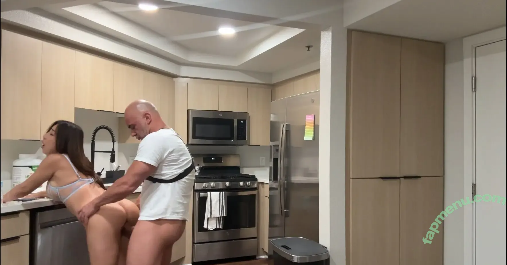 Nicole Doshi nude photo #1739 (nicoledoshi / nicoledoshiofficial / therealnicoledoshi / yesdoshi)