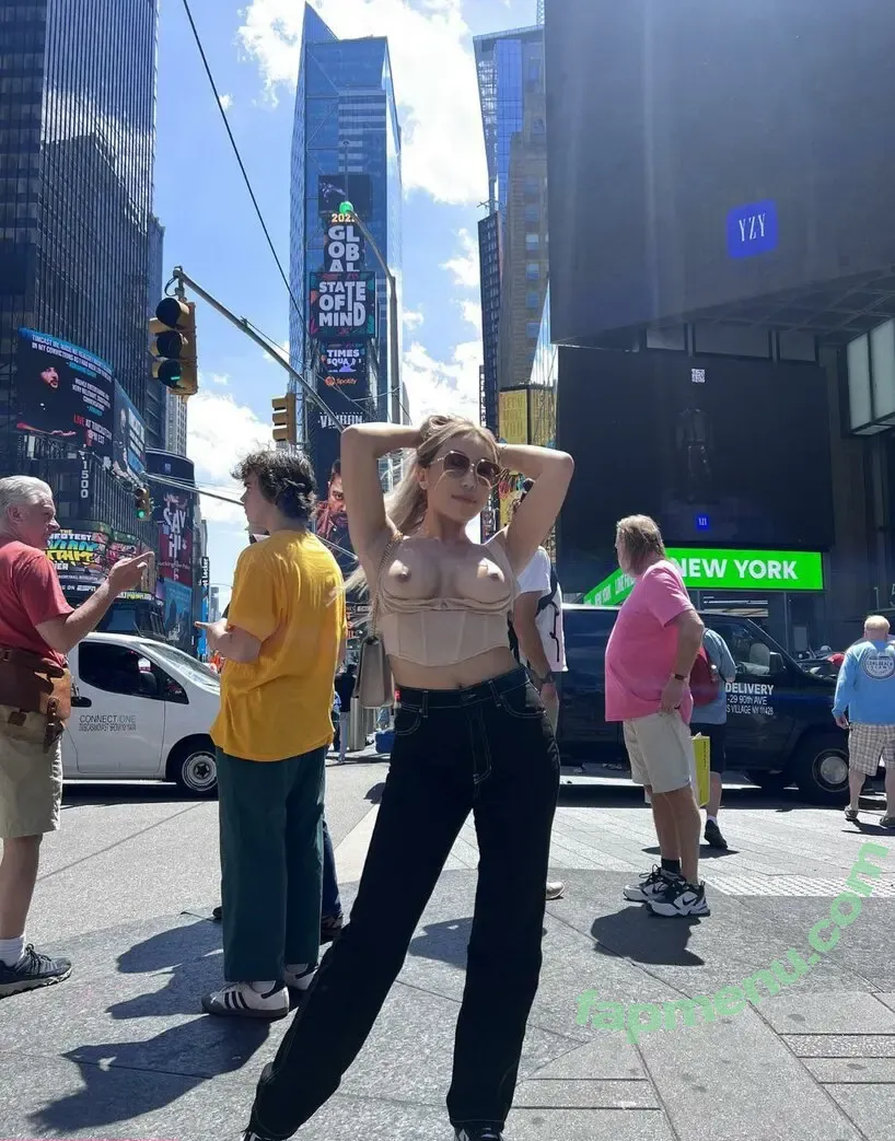 Nicole Doshi nude photo #1965 (nicoledoshi / nicoledoshiofficial / therealnicoledoshi / yesdoshi)