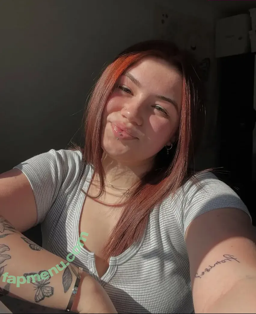 Nicole Dyer nude photo #0012 (nicole.dyerofficial / nicole_dyerofficial)