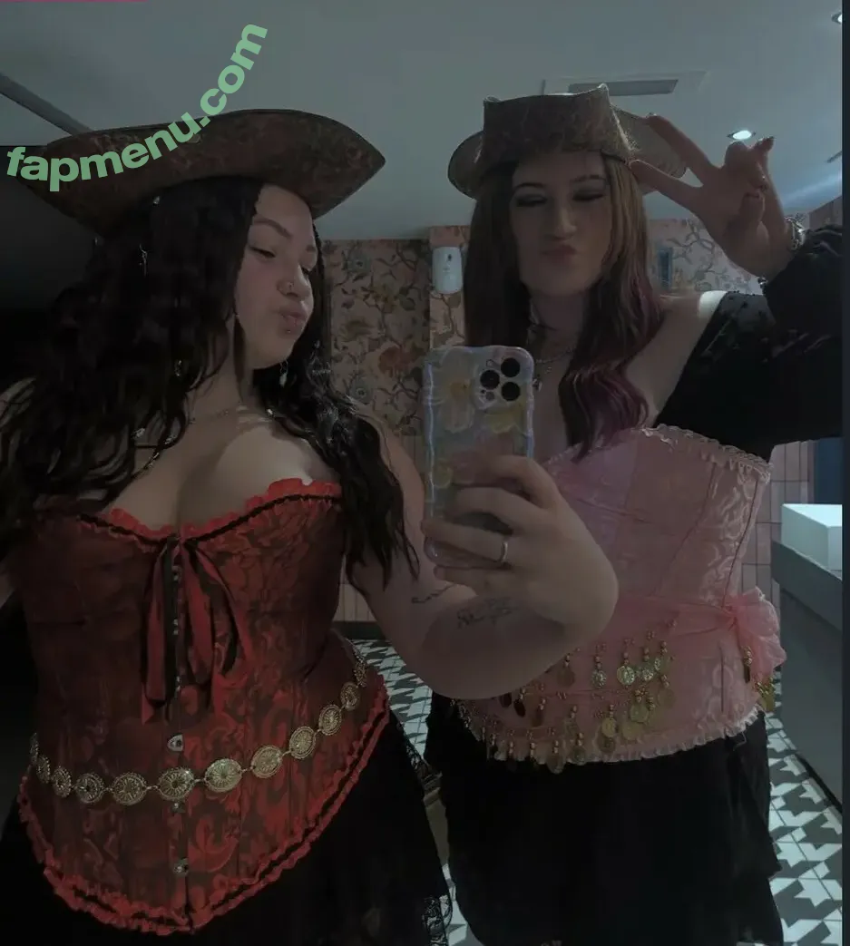 Nicole Dyer nude photo #0133 (jodie_lynnofficial / nicole.dyerofficial / nicole_dyerofficial)