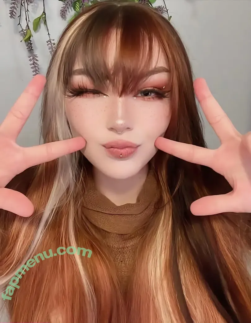 Nicole Eevee Davis nude photo #0049 (eeveenicoled / nicoleeeveedavis)