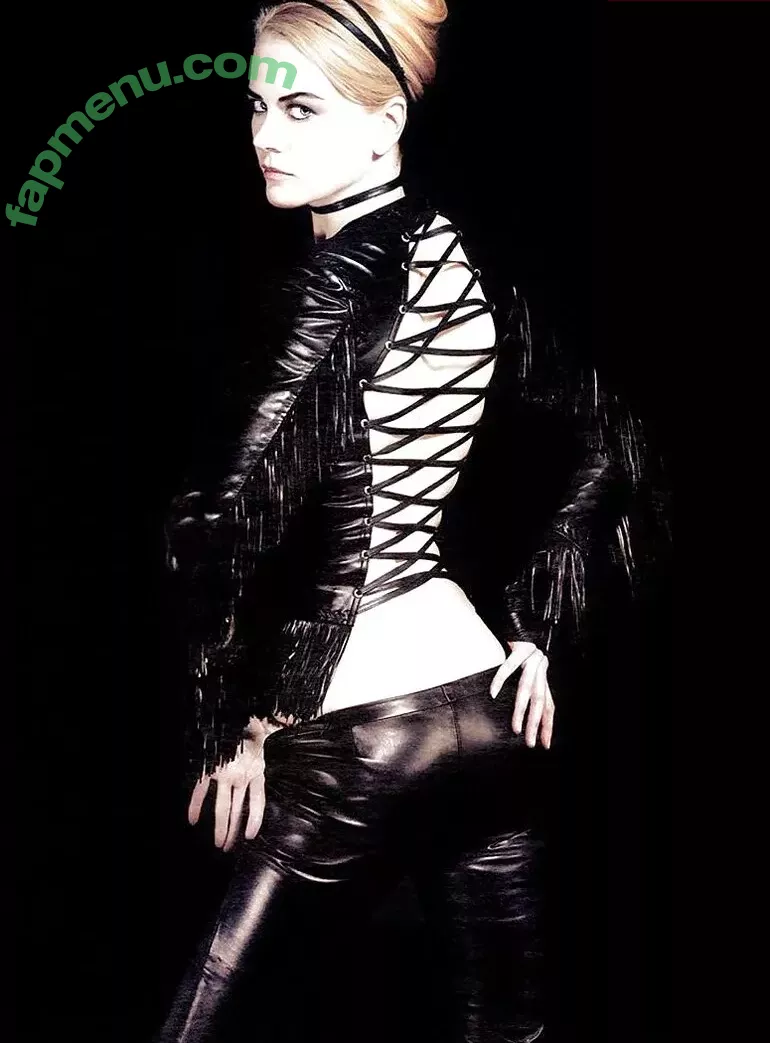 Nicole Kidman nude photo #0053 (kidmanupdates / nicolekidman)