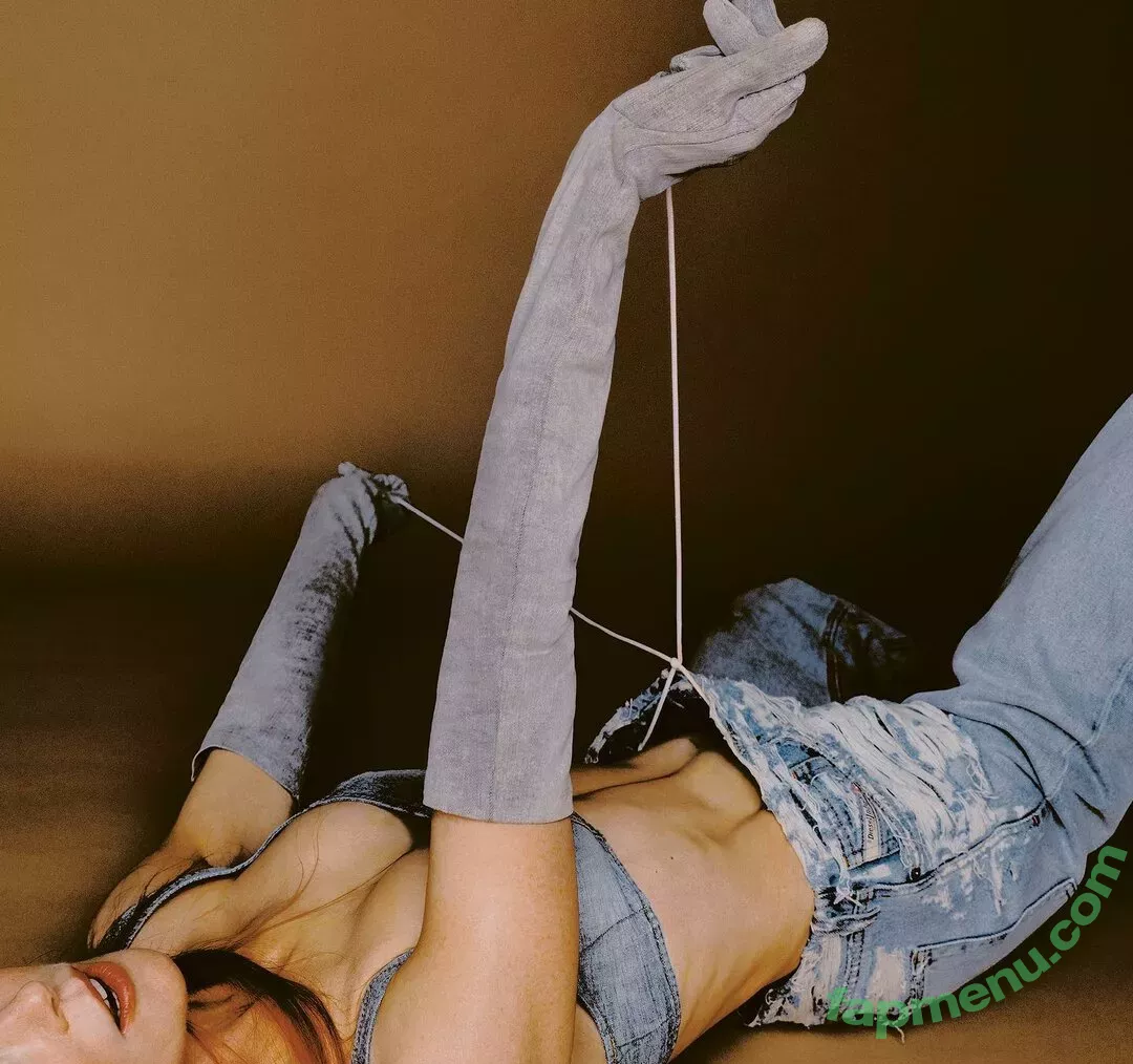 Nicole Kidman nude photo #0117 (kidmanupdates / nicolekidman)