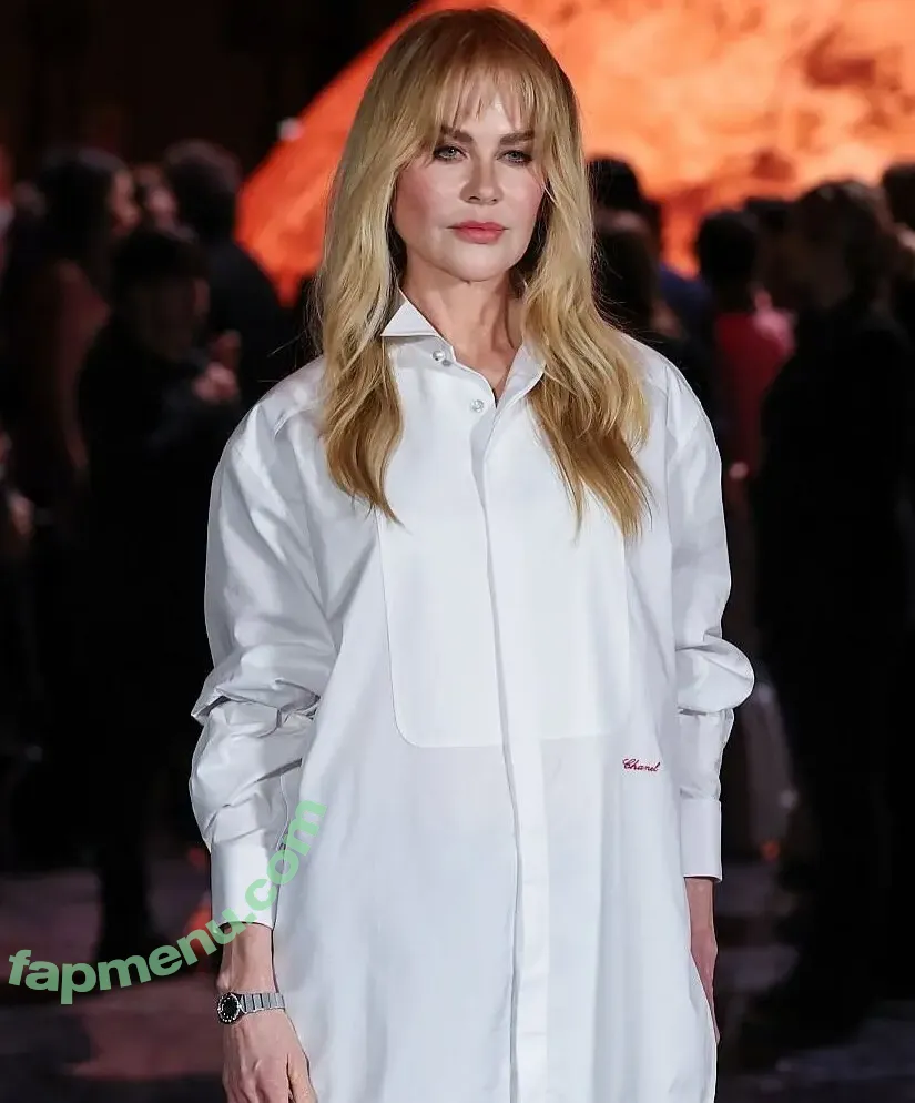 Nicole Kidman nude photo #0816 (kidmanupdates / nicolekidman)