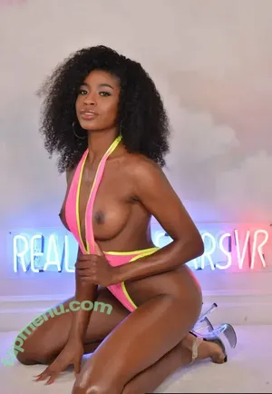 Nicole Kitt / nicolekittxo / thenicolekitt nude photo #0254