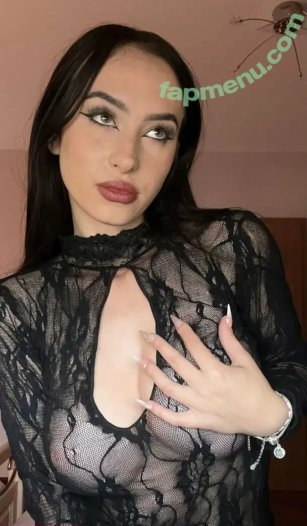 nicole.kylie nude photo #0013 (kylievv3 / nicole_kylie)