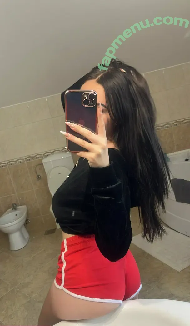 nicole.kylie nude photo #0022 (kylievv3 / nicole_kylie)