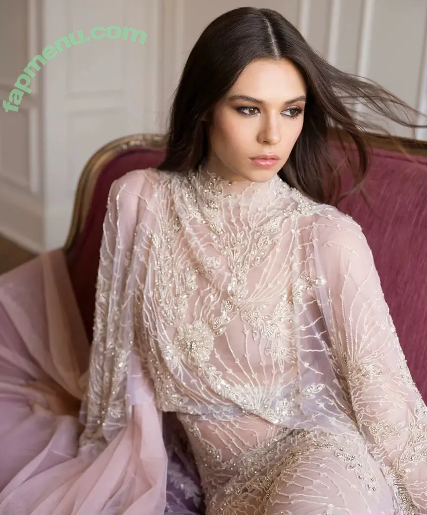 Nicole Maines nude photo #0127 (nicoleamaines)