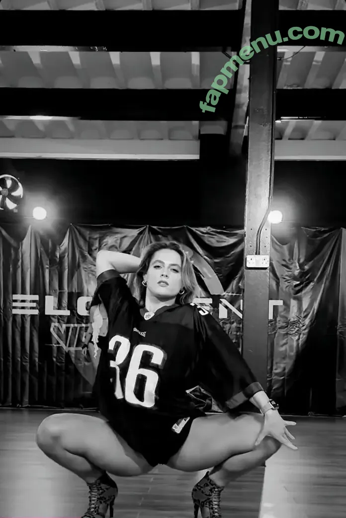 Nicole Morrin nude photo #0004 (becomewithnic / nicolem_fitness / nicolemorrin / only.tans)