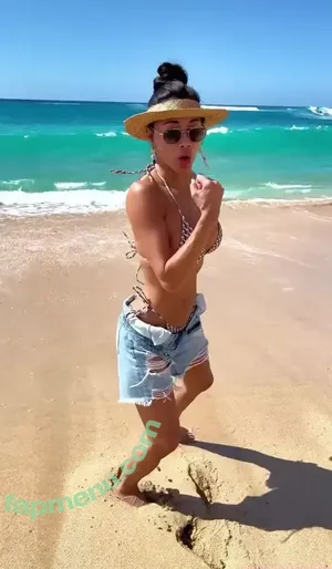 Nicole Scherzinger / NicoleScherzy / nicole / nicole_scherzinger / nicolescherzinger nude photo #2339