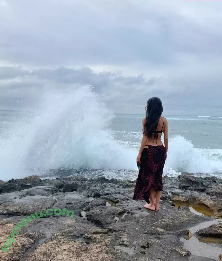 Nicole Scherzinger nude photo #2209 (NicoleScherzy / nicole / nicole_scherzinger / nicolescherzinger)