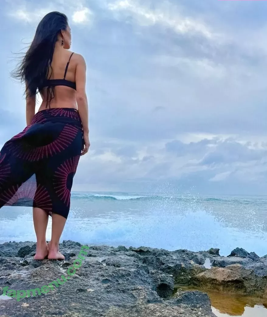 Nicole Scherzinger nude photo #2210 (NicoleScherzy / nicole / nicole_scherzinger / nicolescherzinger)