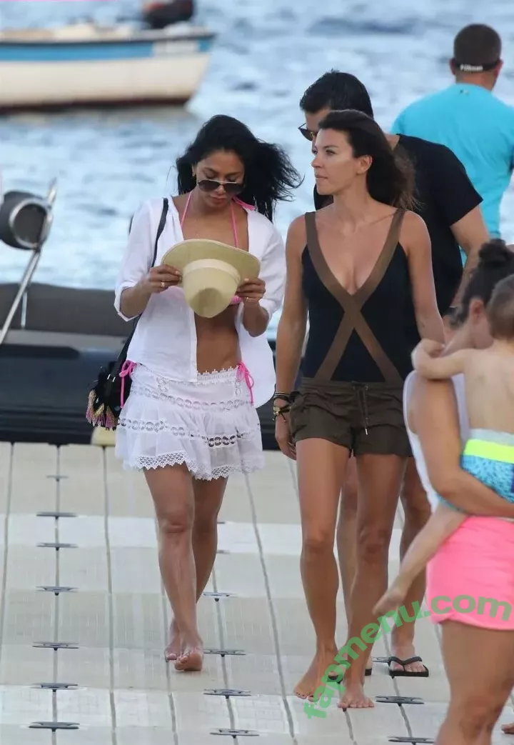 Nicole Scherzinger nude photo #2223 (NicoleScherzy / nicole / nicole_scherzinger / nicolescherzinger)