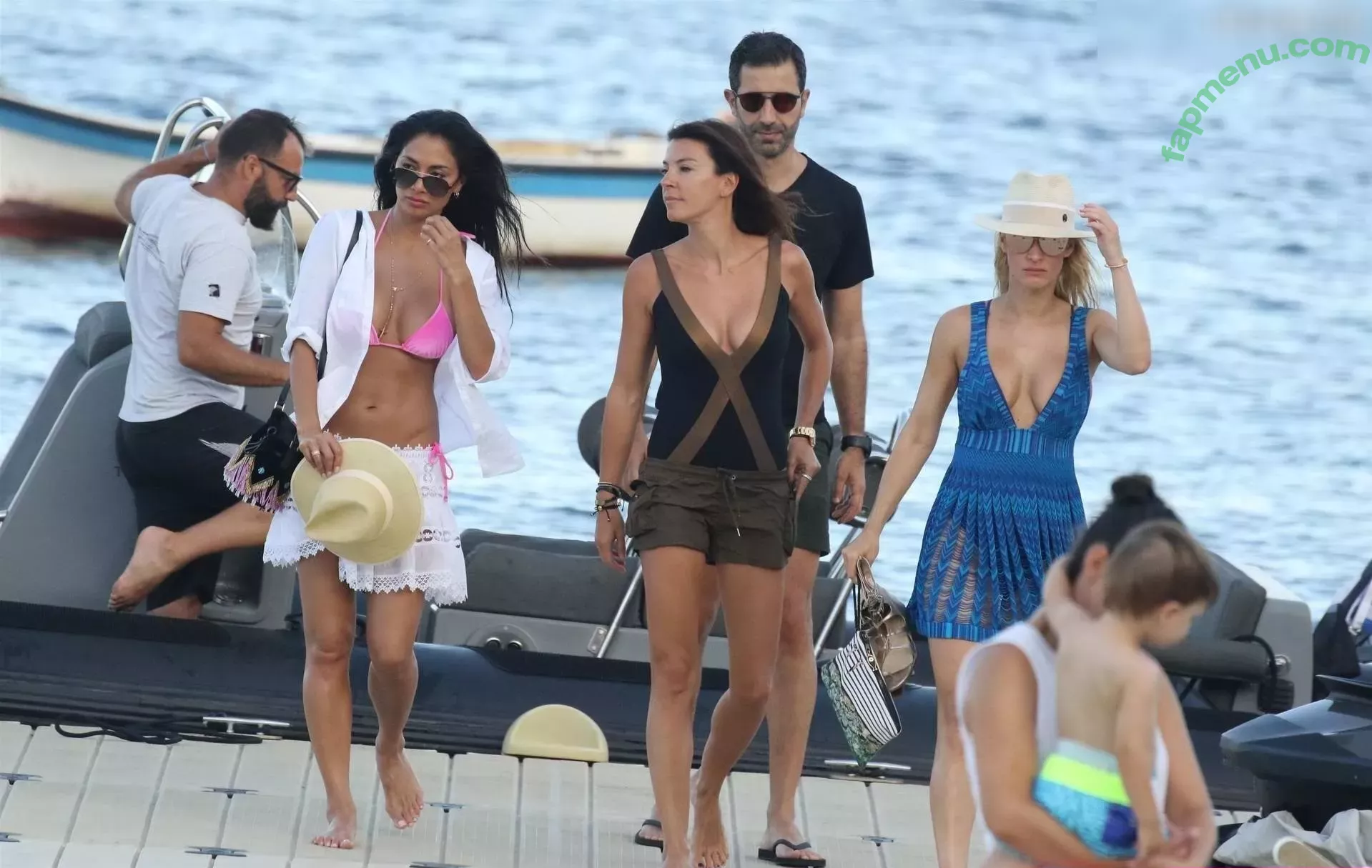 Nicole Scherzinger nude photo #2227 (NicoleScherzy / nicole / nicole_scherzinger / nicolescherzinger)