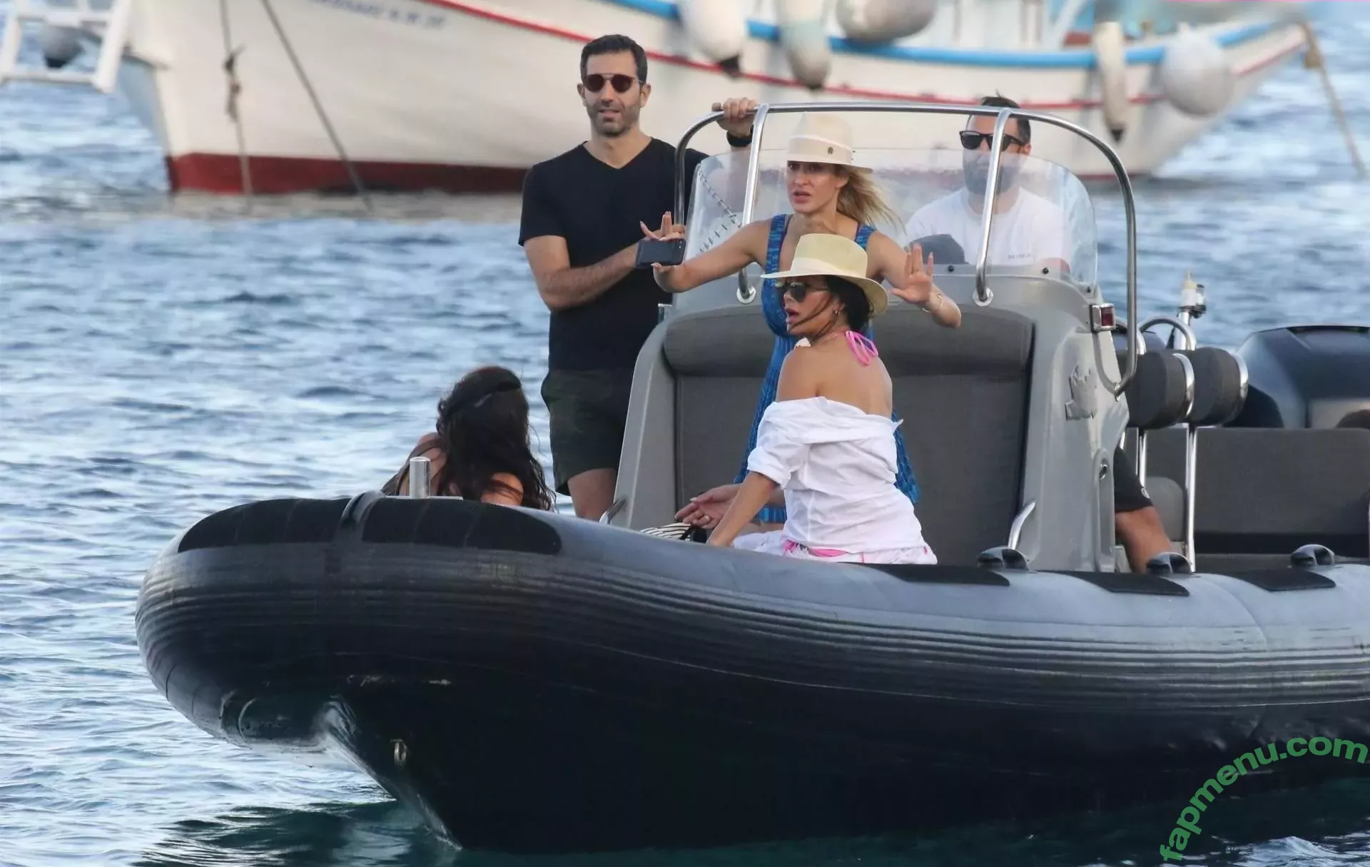 Nicole Scherzinger nude photo #2230 (NicoleScherzy / nicole / nicole_scherzinger / nicolescherzinger)