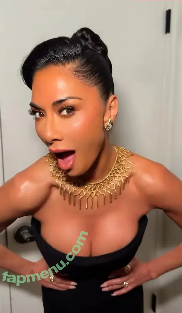 Nicole Scherzinger nude photo #2303 (NicoleScherzy / nicole / nicole_scherzinger / nicolescherzinger)