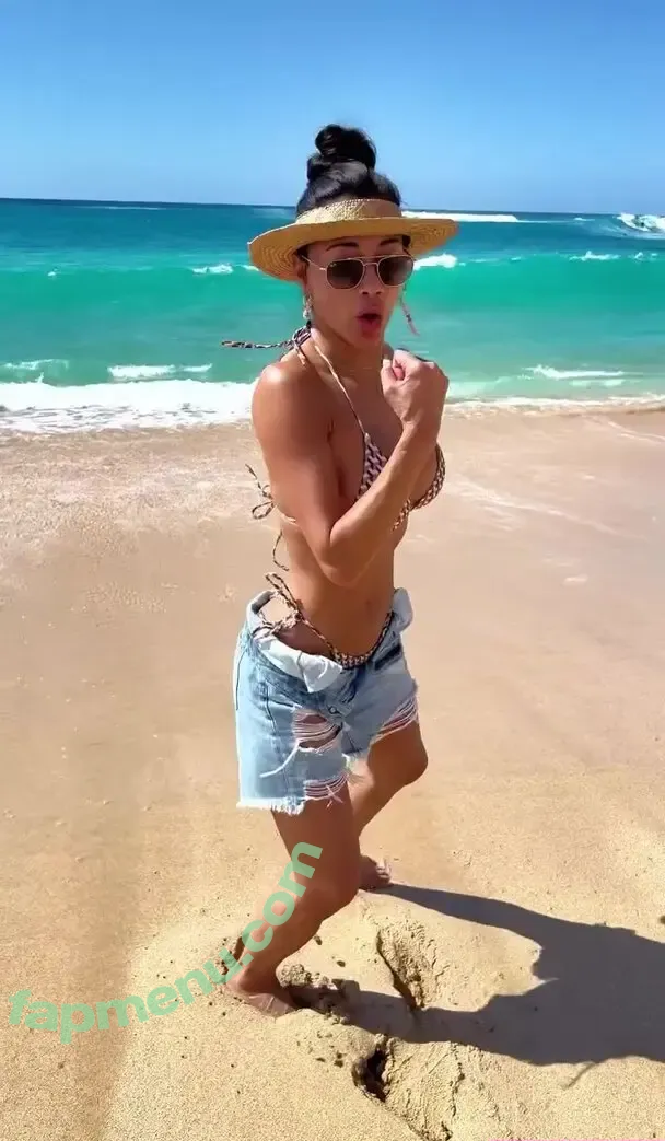 Nicole Scherzinger nude photo #2339 (NicoleScherzy / nicole / nicole_scherzinger / nicolescherzinger)