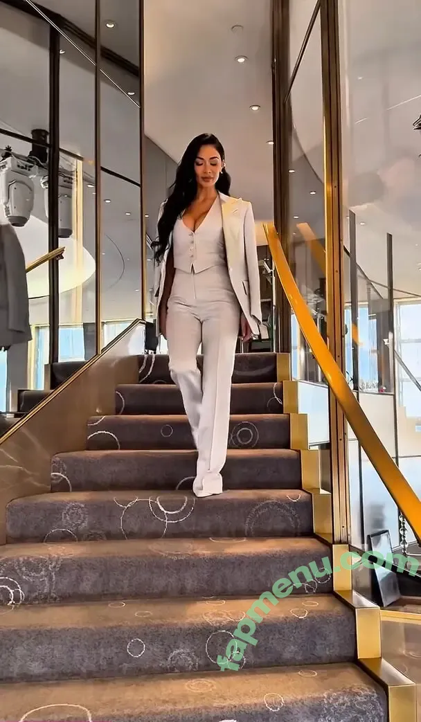 Nicole Scherzinger nude photo #2619 (NicoleScherzy / nicole / nicole_scherzinger / nicolescherzinger)