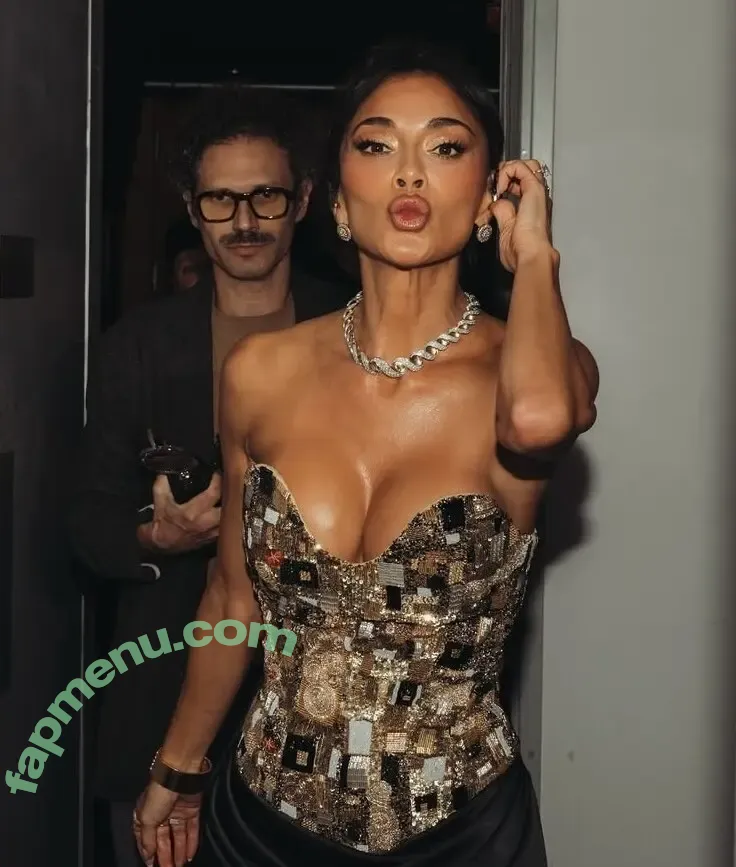 Nicole Scherzinger nude photo #2885 (NicoleScherzy / nicole / nicole_scherzinger / nicolescherzinger)