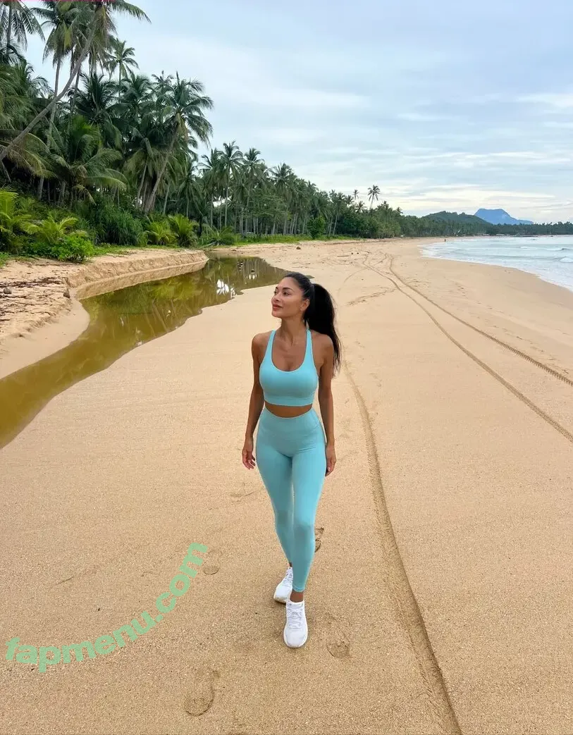 Nicole Scherzinger nude photo #2924 (NicoleScherzy / nicole / nicole_scherzinger / nicolescherzinger)