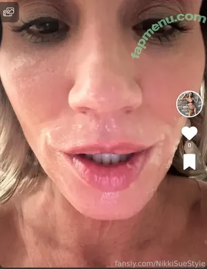 Nicole Suzanne / Bird.iejuice / Fitgolfgal / Nikkisuestyle / nicole__suzanne nude photo #0084