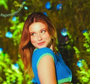 Nicole Wallace / itsnicolewallace nude photo #0147