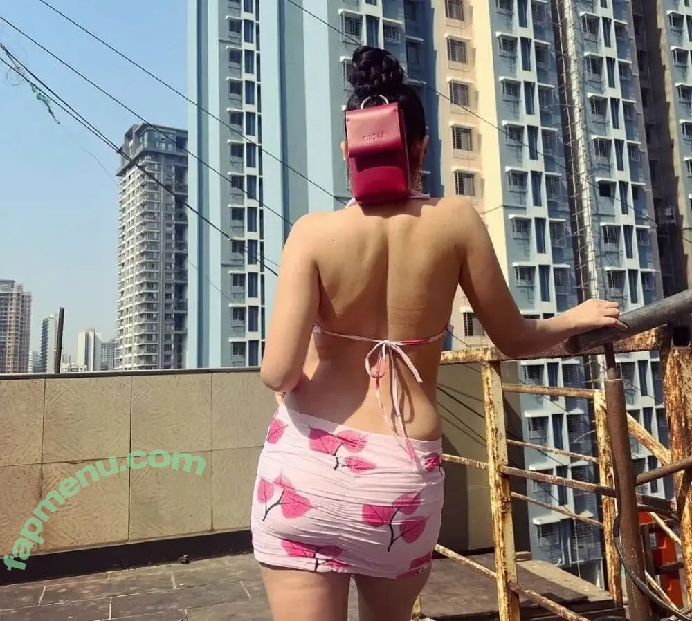 Nicole Wallace nude photo #0026 (itsnicolewallace)