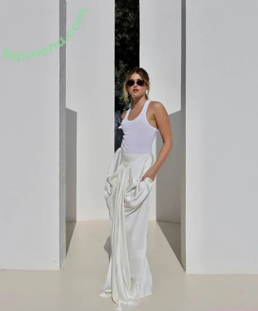 Nicole Wallace nude photo #0088 (itsnicolewallace)