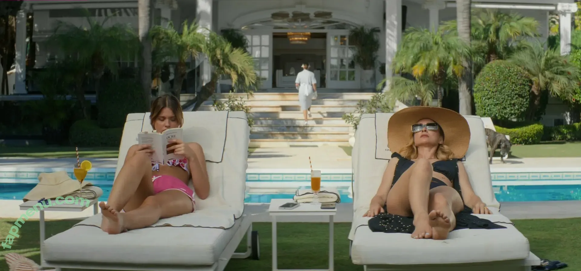 Nicole Wallace nude photo #0095 (itsnicolewallace)