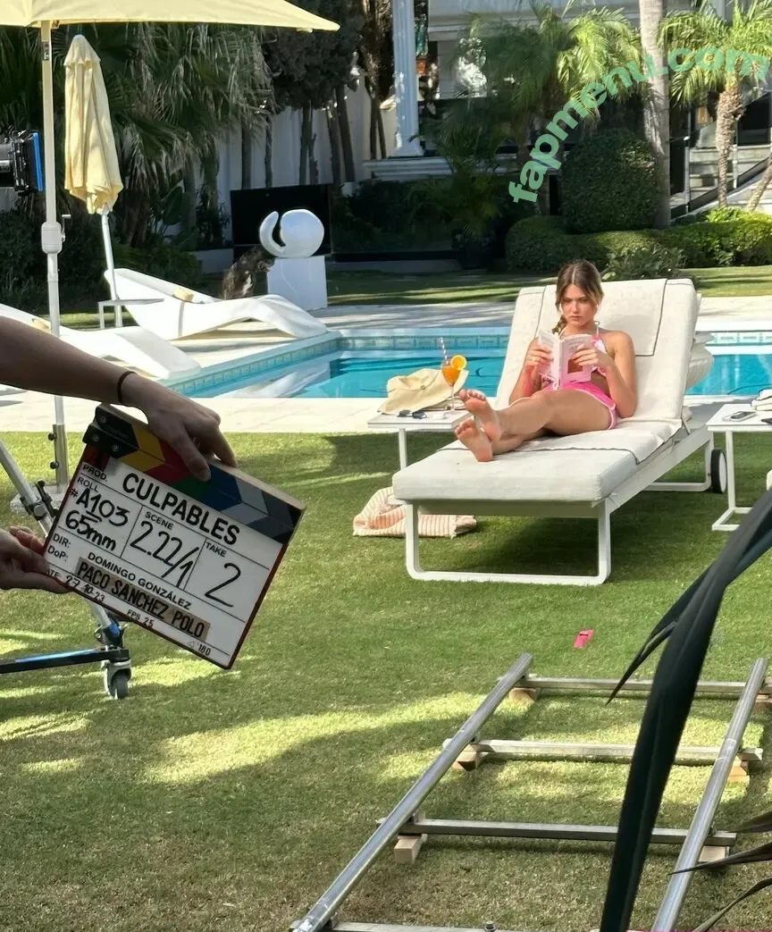 Nicole Wallace nude photo #0097 (itsnicolewallace)