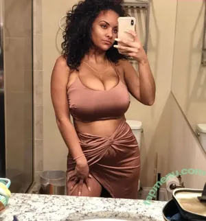 Nicolealexisxo nude photo #0055