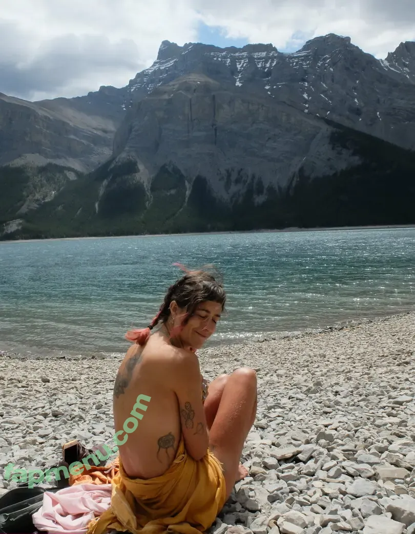 nicoleantoinette nude photo #0021 (nic.antoinette)