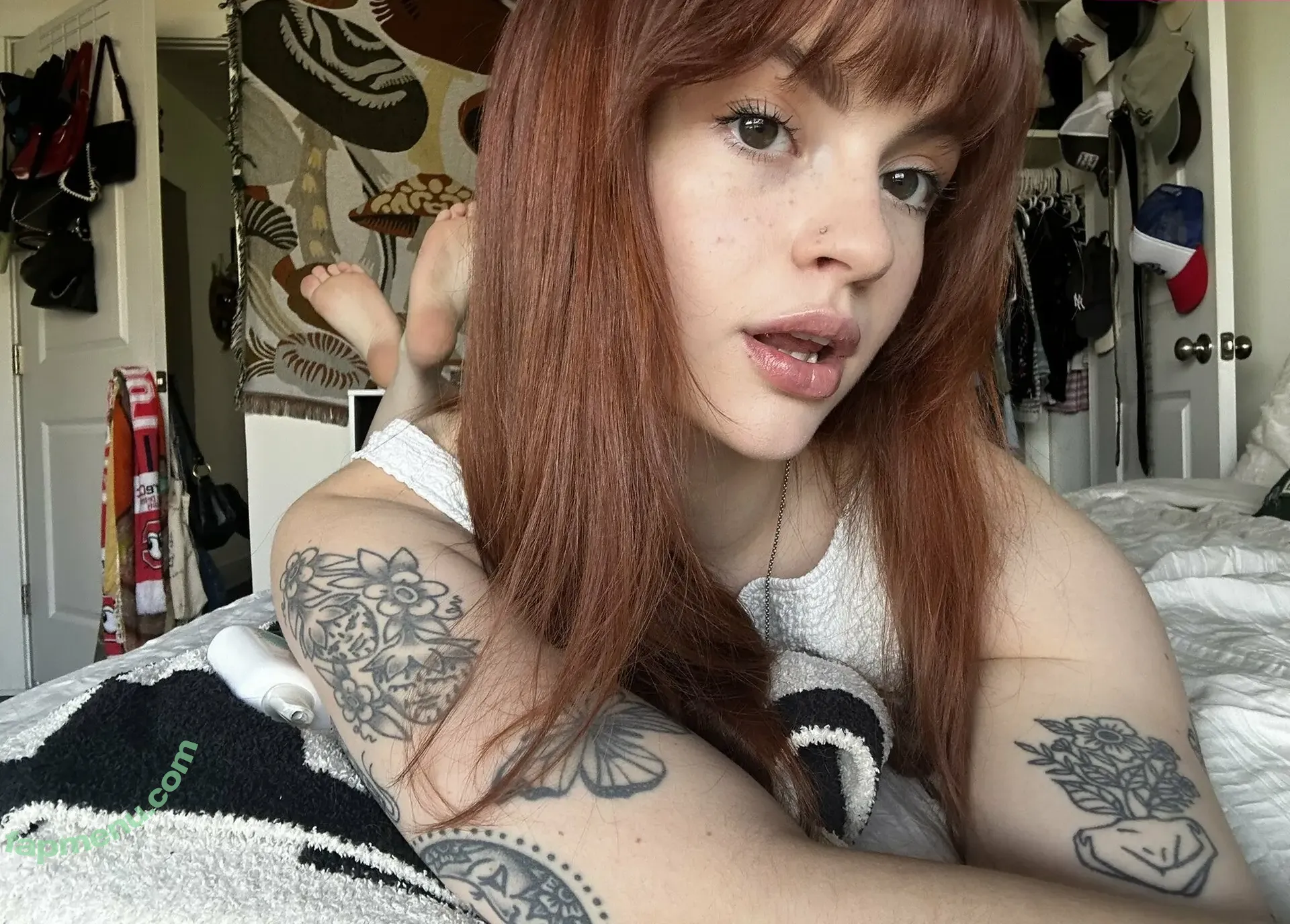 nicolebbyxxoo nude photo #0005 (nicolebbyxxoo)