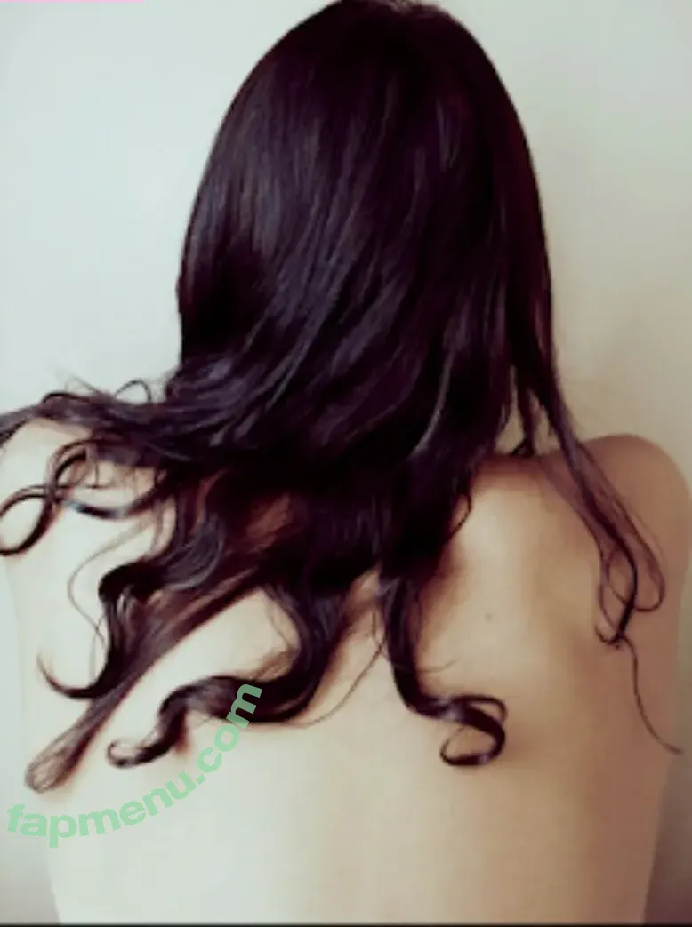 Nicoleen Bush Van Vuuren nude photo #0020 (vanvuurennicoleen)
