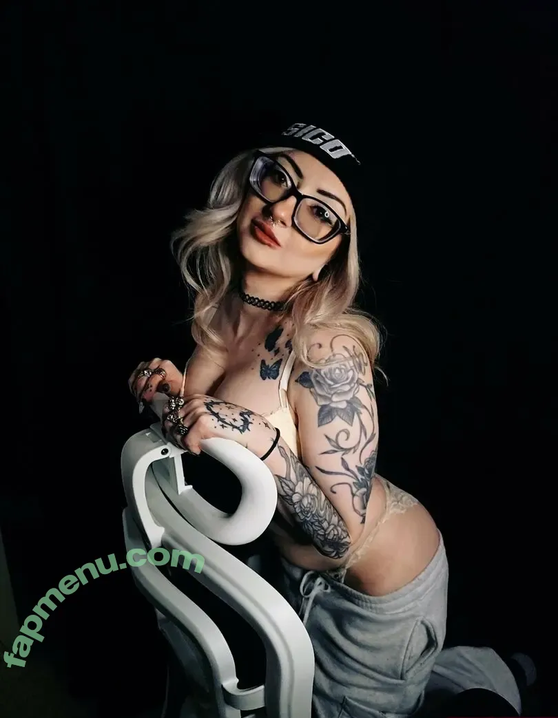 nicoleexkitty nude photo #0010 (nicolekittykatx)