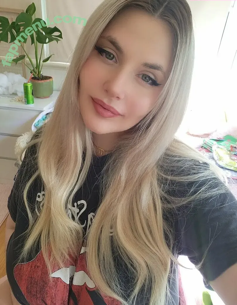Nicoleisfun nude photo #0010 (Nicoleisfun)