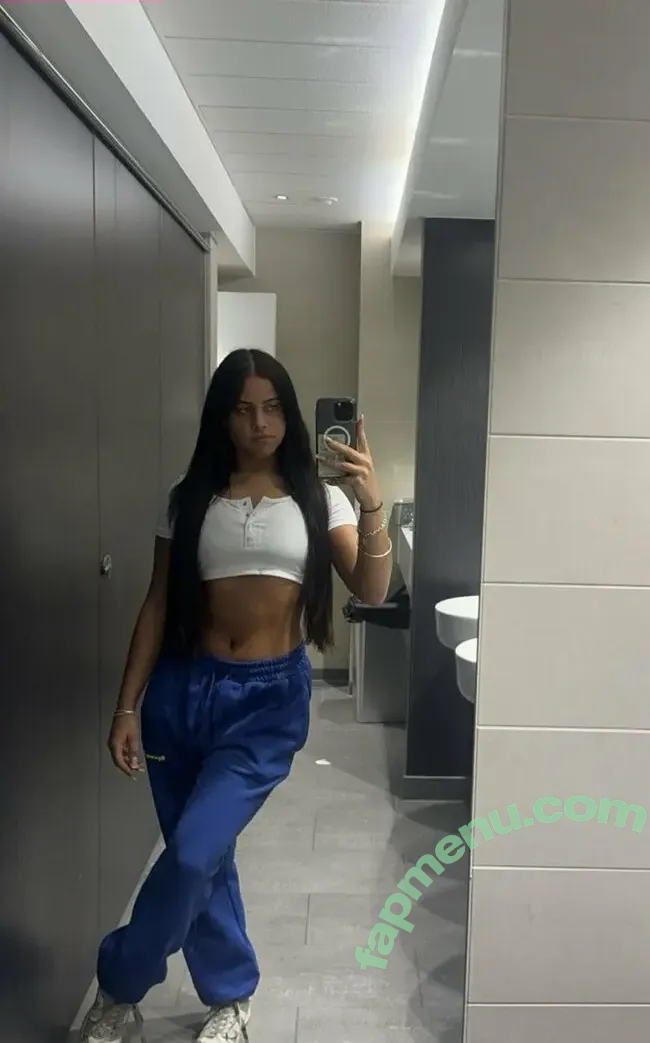 nicolemackayx nude photo #0003 (nicolemackayx)