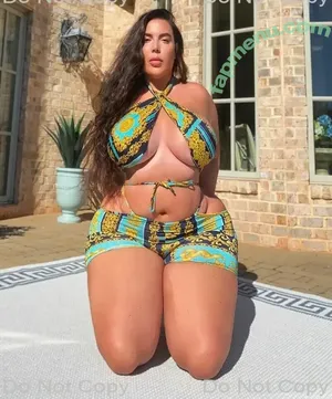  nude photo #0002