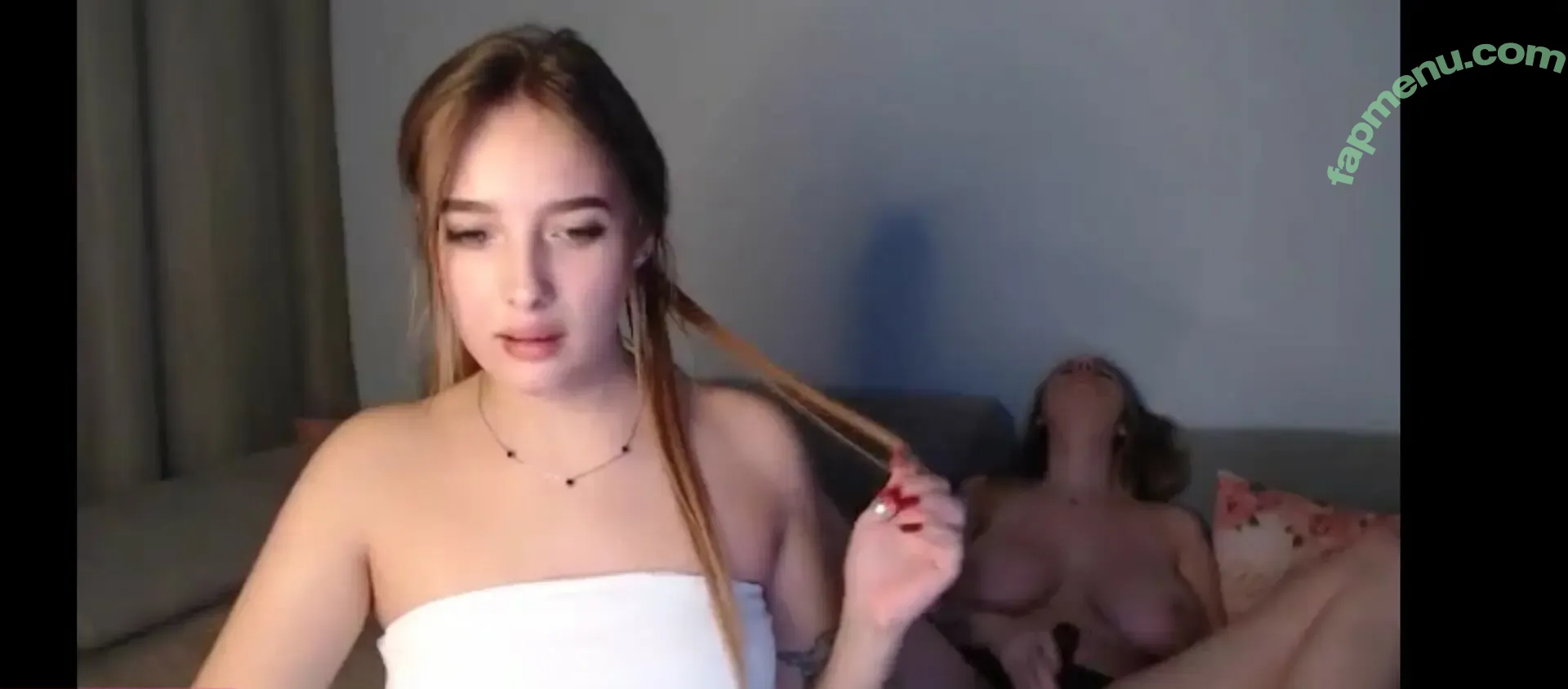 NicolePax nude photo #0004 (NicolePax)