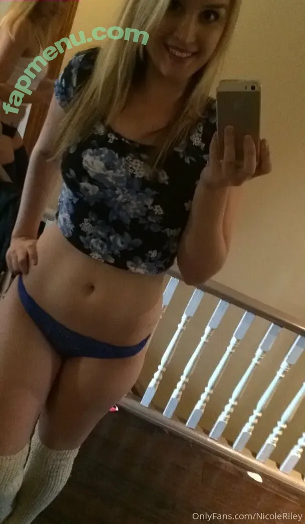 nicolerileyfree nude photo #0003 (nmriley04)