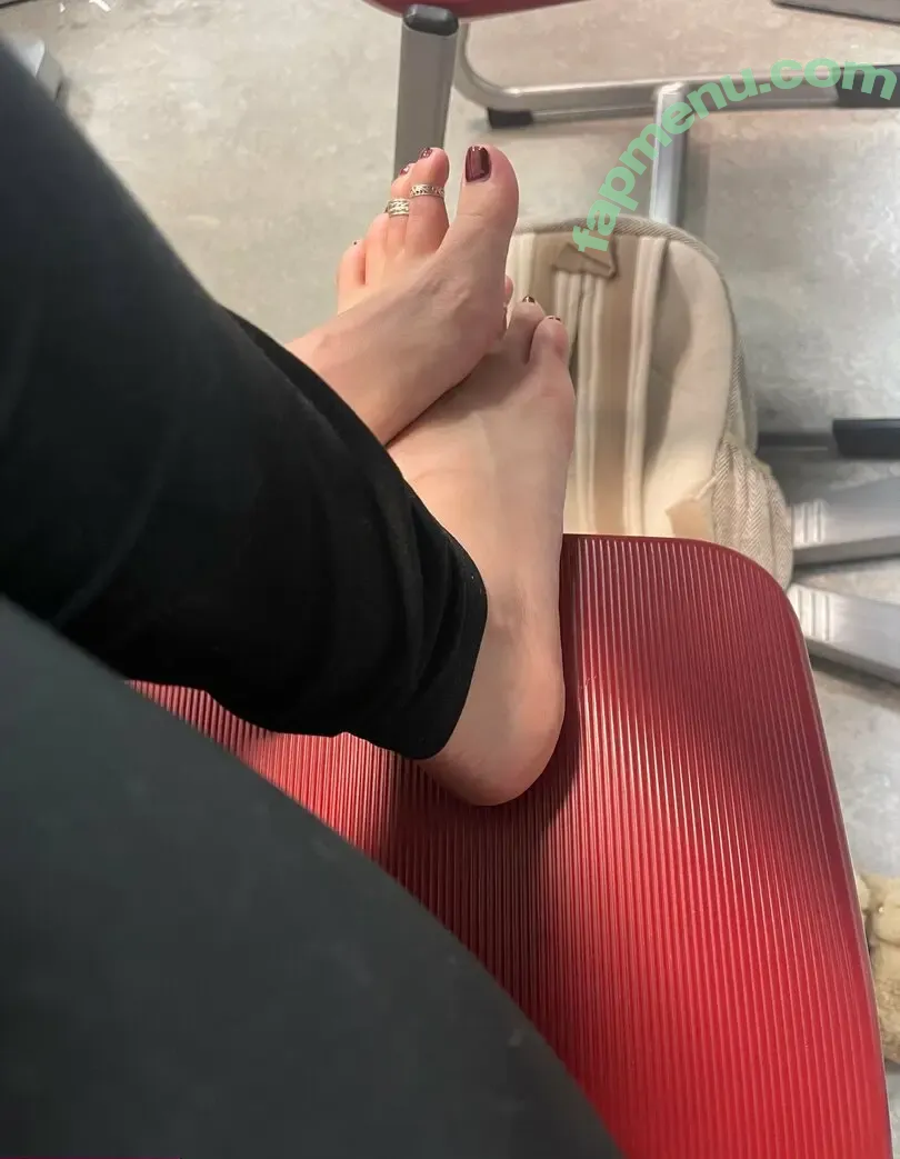 nicolessoftsoles nude photo #0016 (nicolessoftsoles)