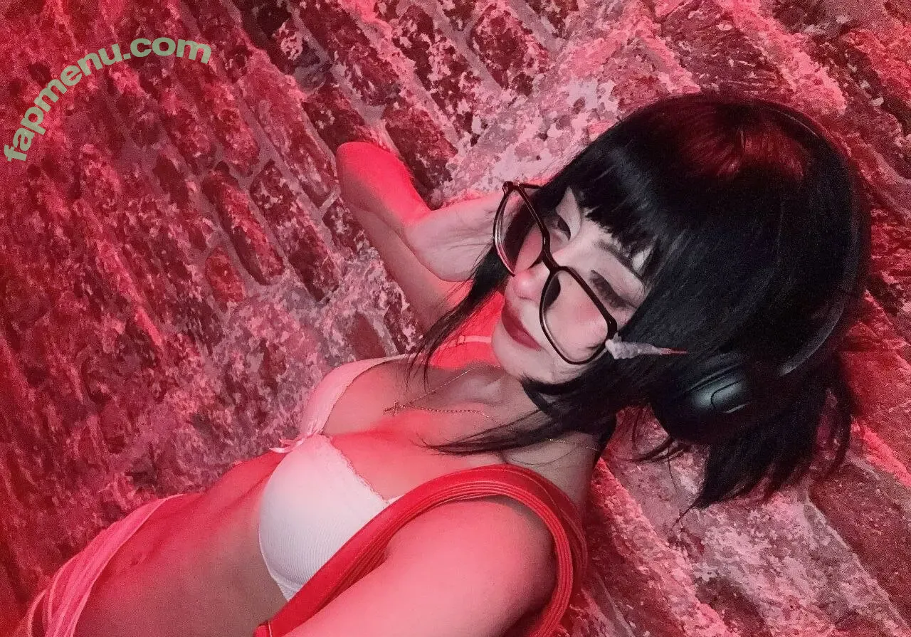 Nicolette Huerta nude photo #0033 (timetotiime)