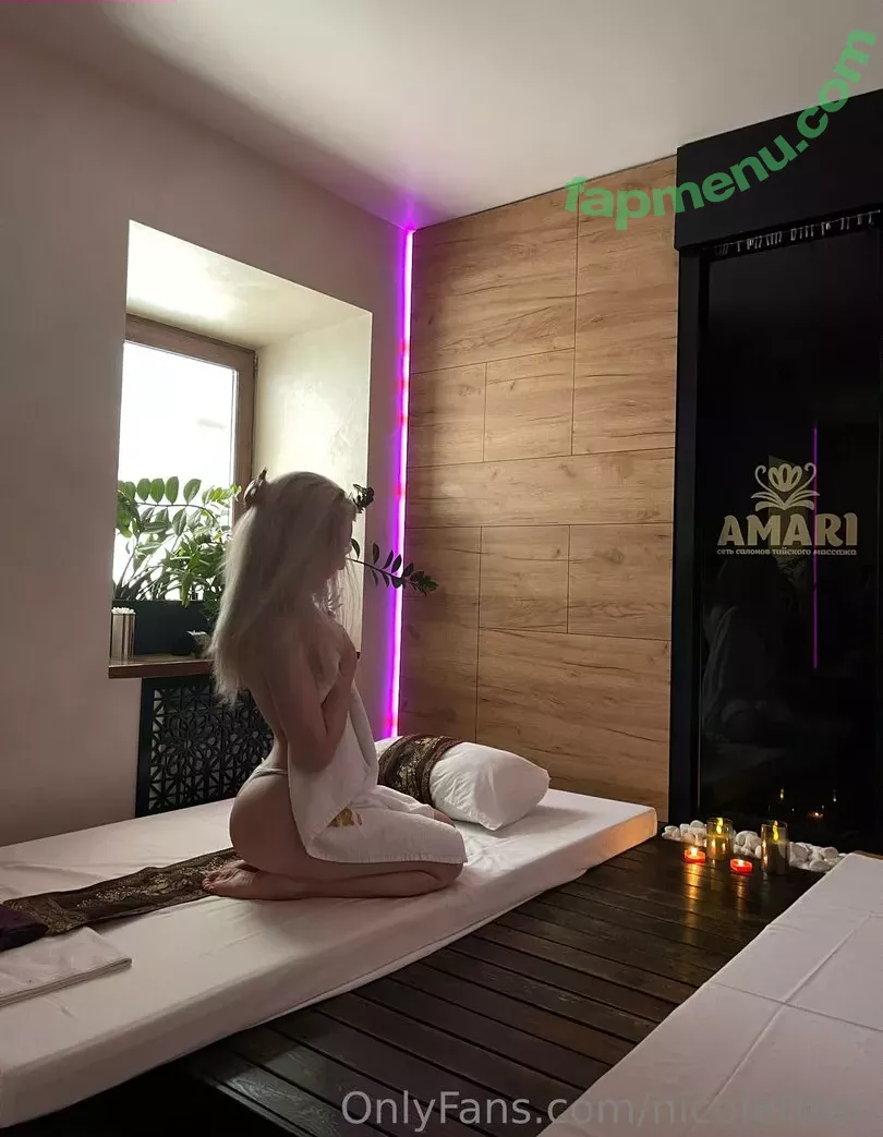 nicolettten nude photo #0007 (nicolettte.m)