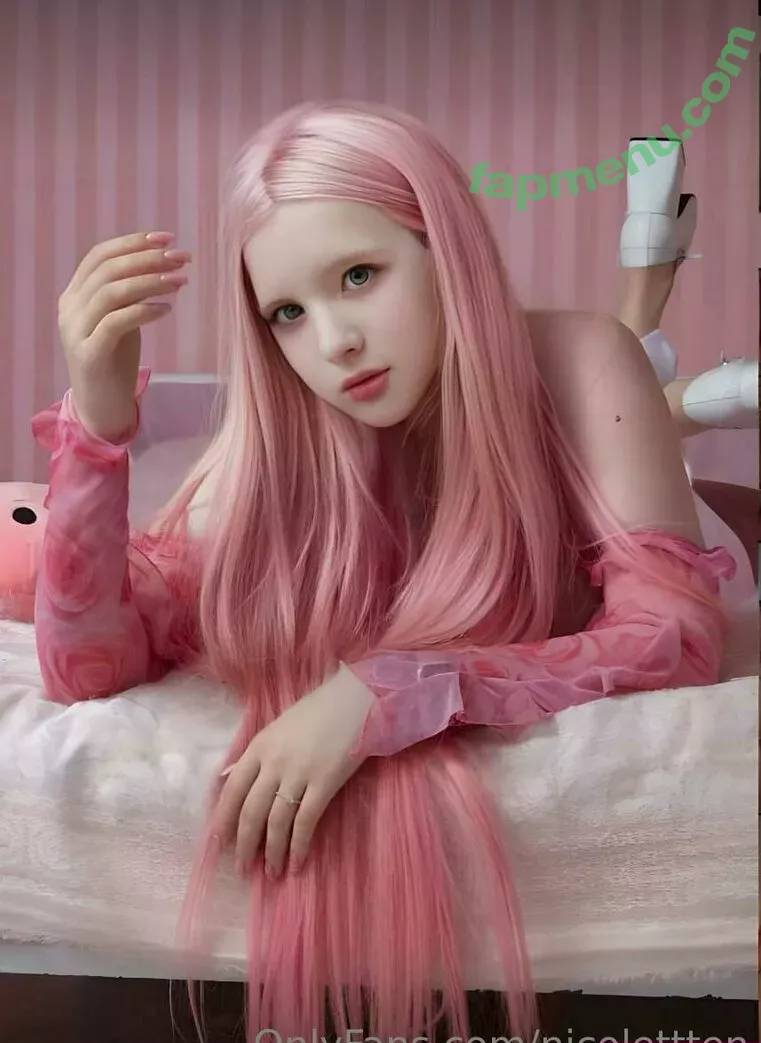 nicolettten nude photo #0097 (nicolettte.m)