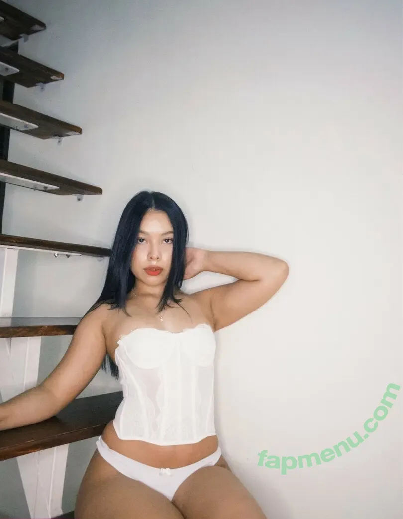 nicollekity nude photo #0048 (nic0lekitty)