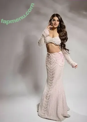 Nidhhi Agerwal / nidhhiagerwal nude photo #0075