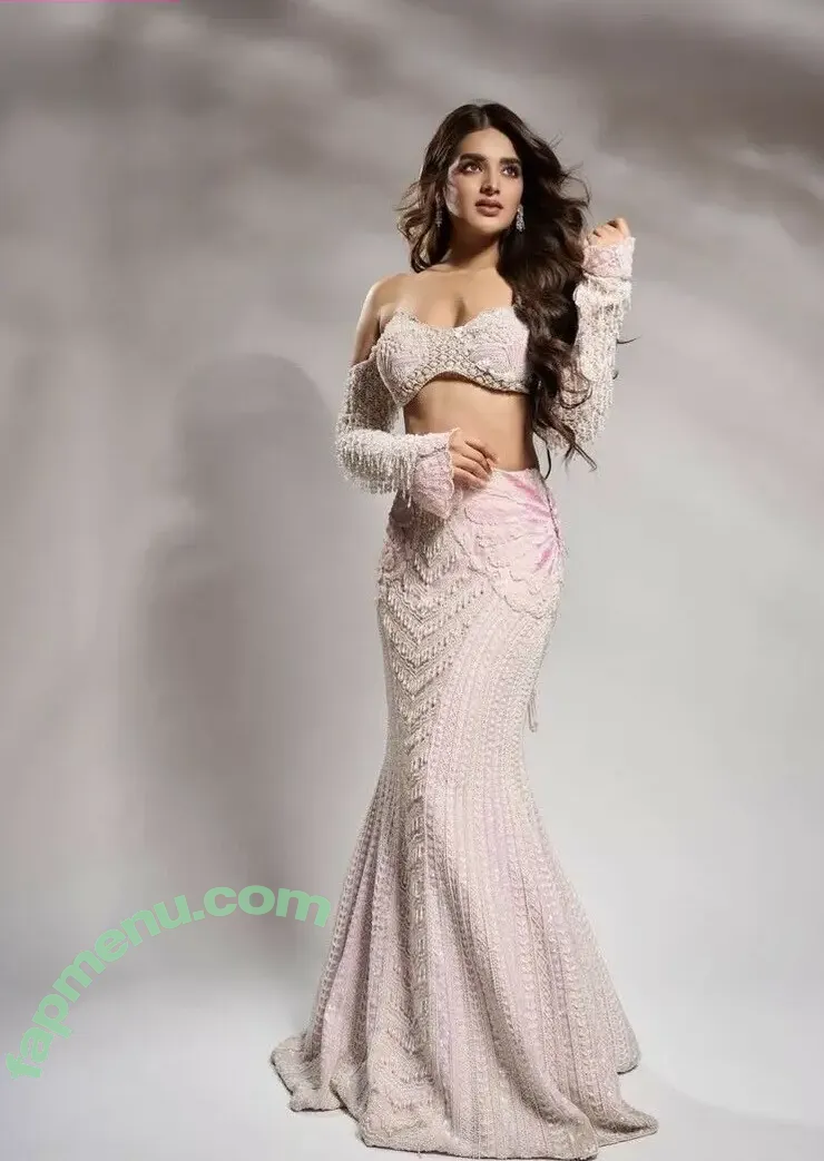 Nidhhi Agerwal nude photo #0074 (nidhhiagerwal)