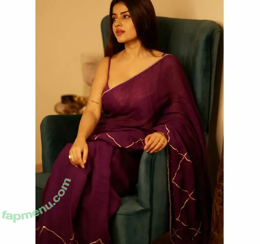 Nidhi Chaudhary nude photo #0038 (thenidhichaudhary)