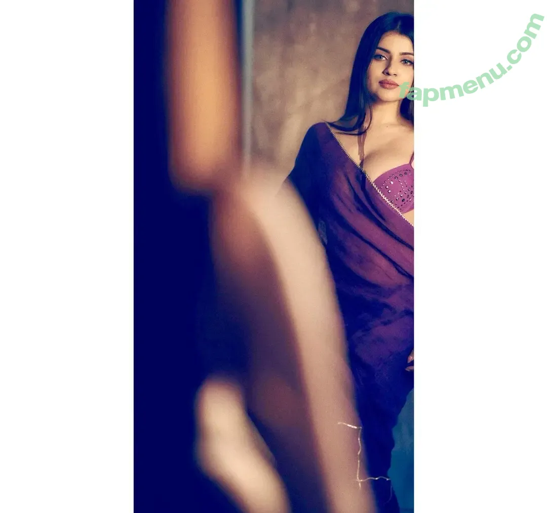 Nidhi Chaudhary nude photo #0041 (thenidhichaudhary)