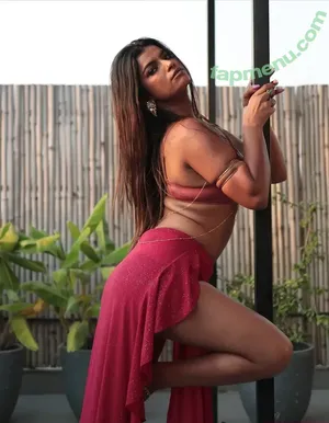 Nidhi Goel / Mjnidhi / Moodybeasty nude photo #0121